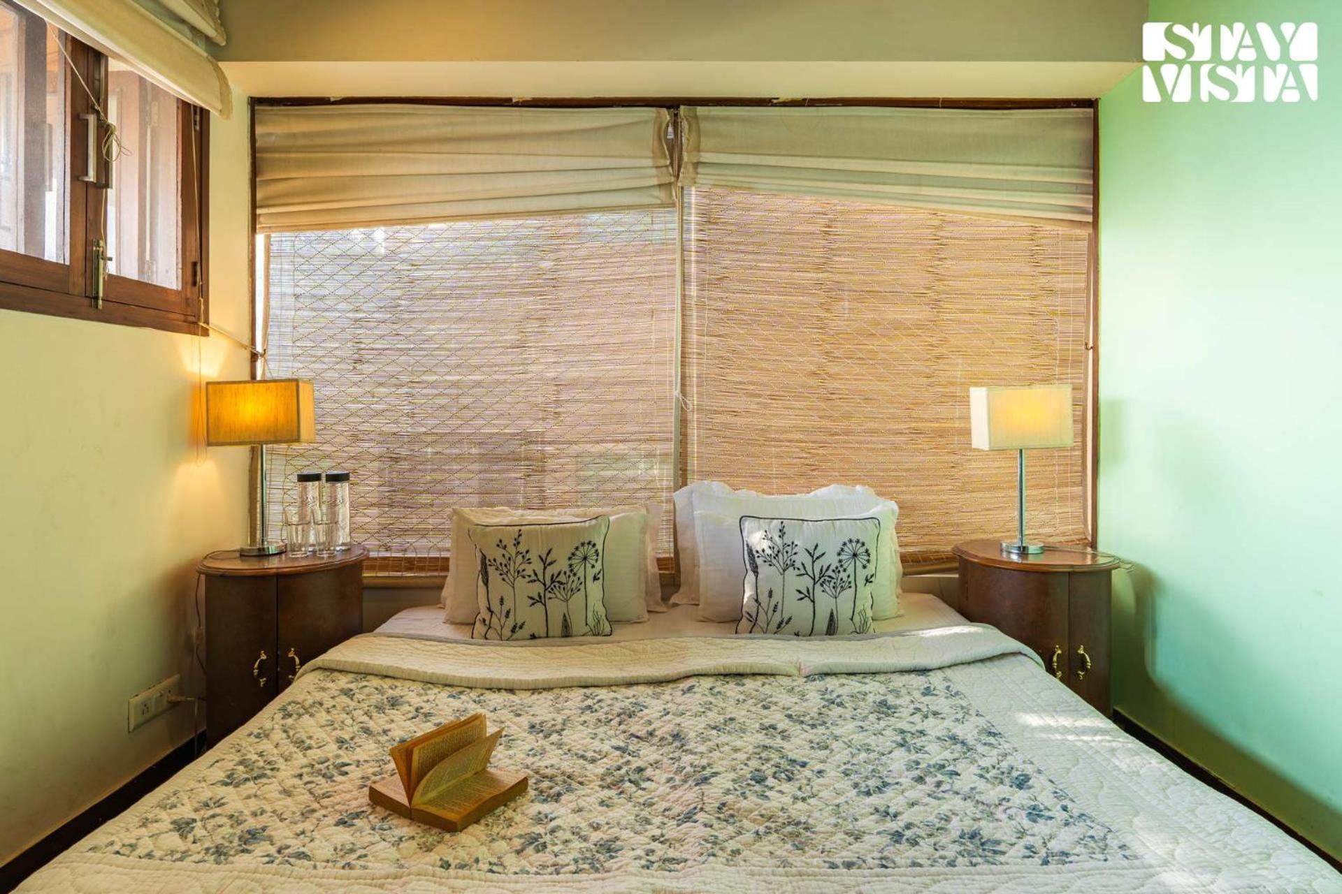 Stayvista At Hillcrest Villa With Valley View, Bonfire And Heater Kasauli Exterior photo